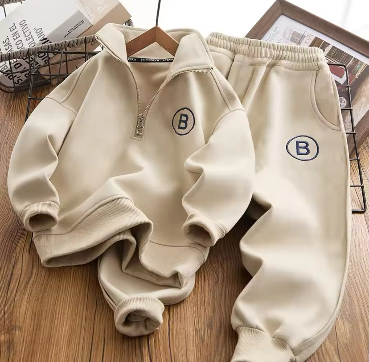 sudadera para niño B