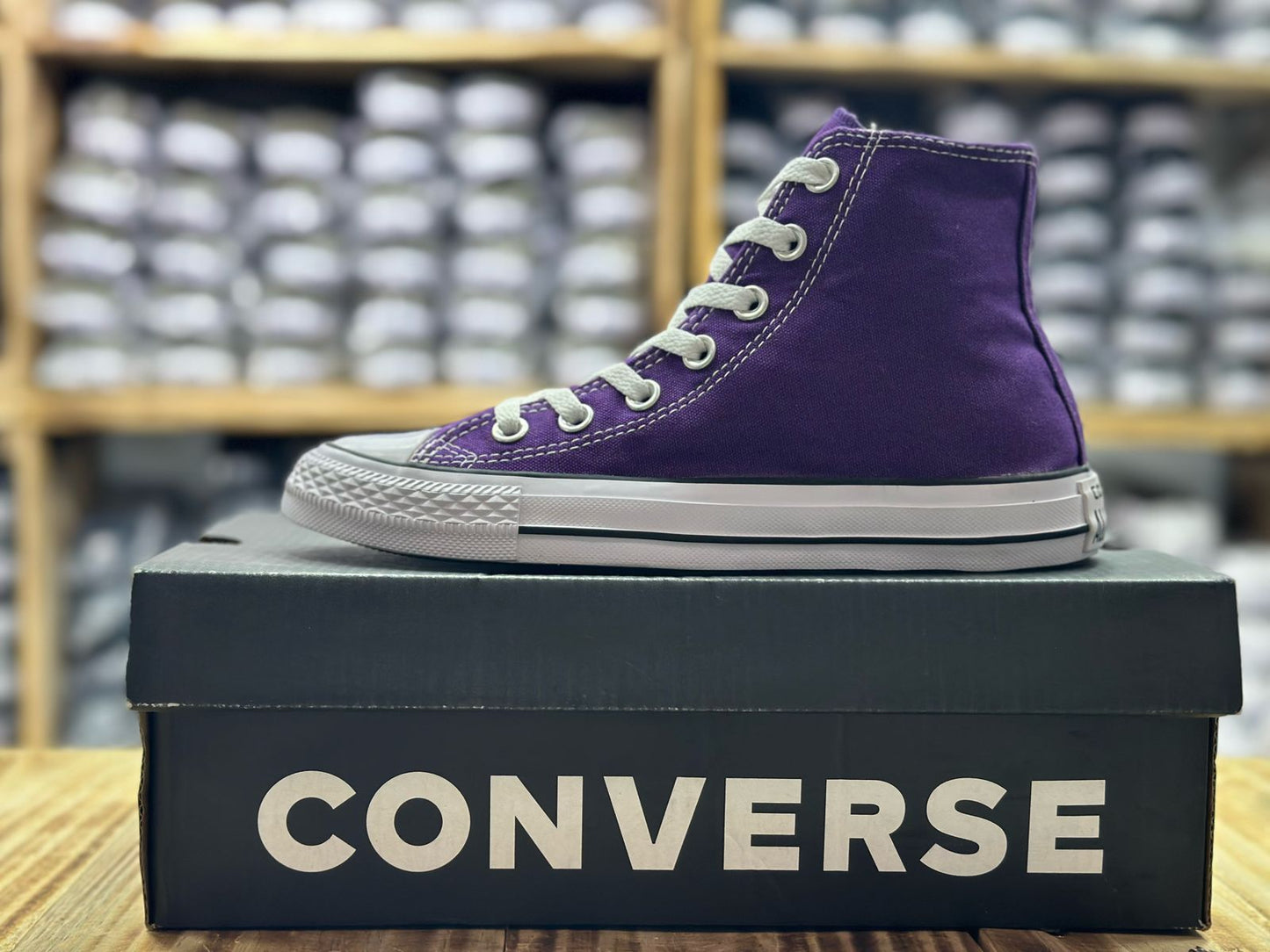 Converse bota clásica morada