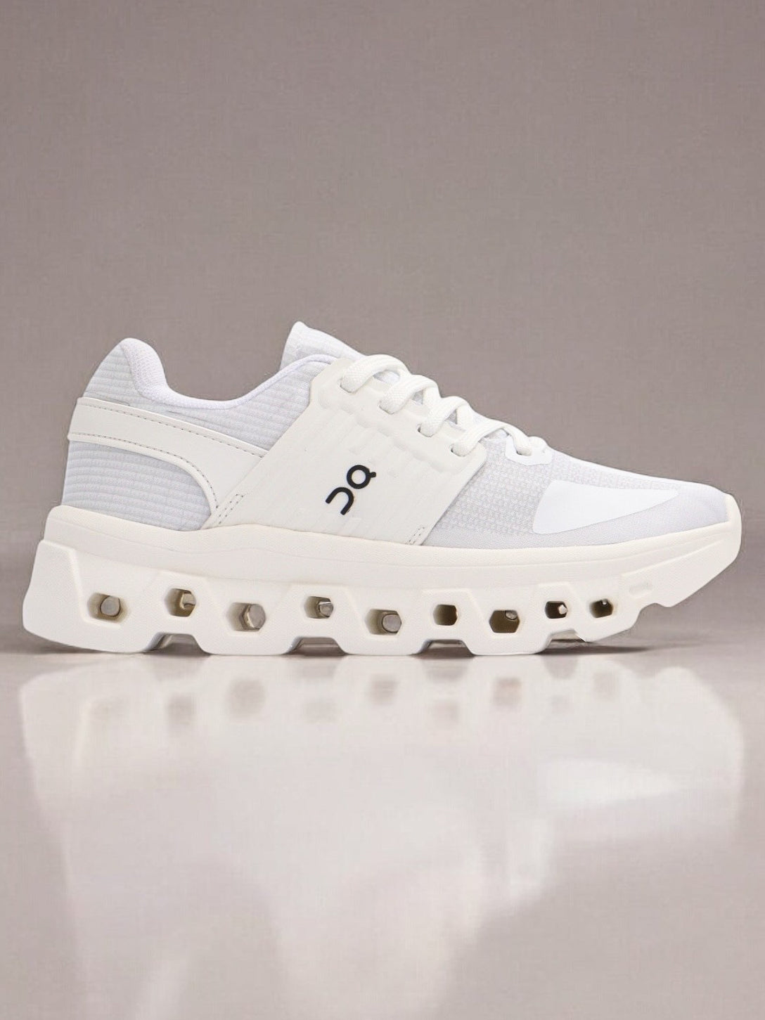 TENIS ON CLOUDSWIFT SUELA EVA Y18