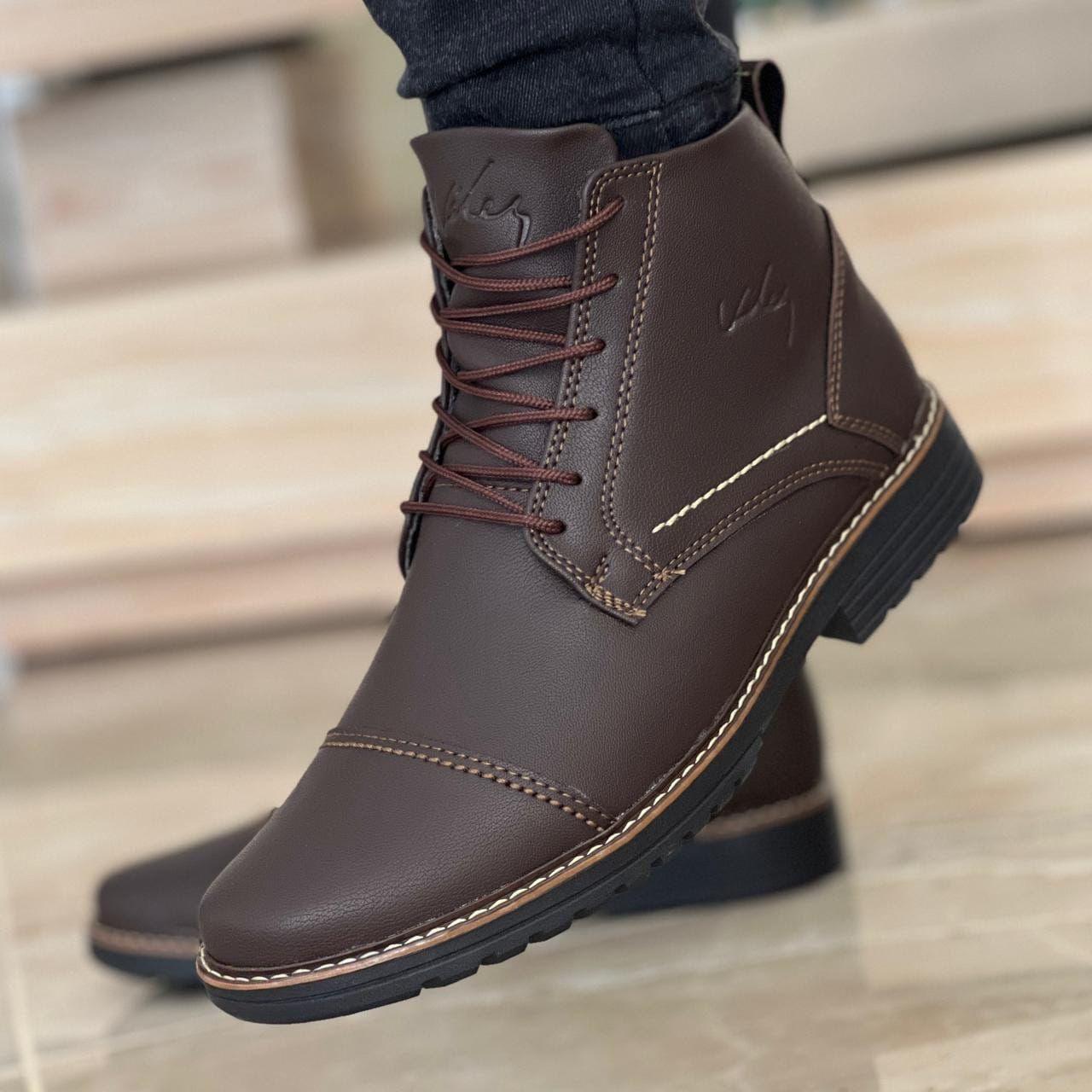 Bota Clásica para Caballero – Elegancia