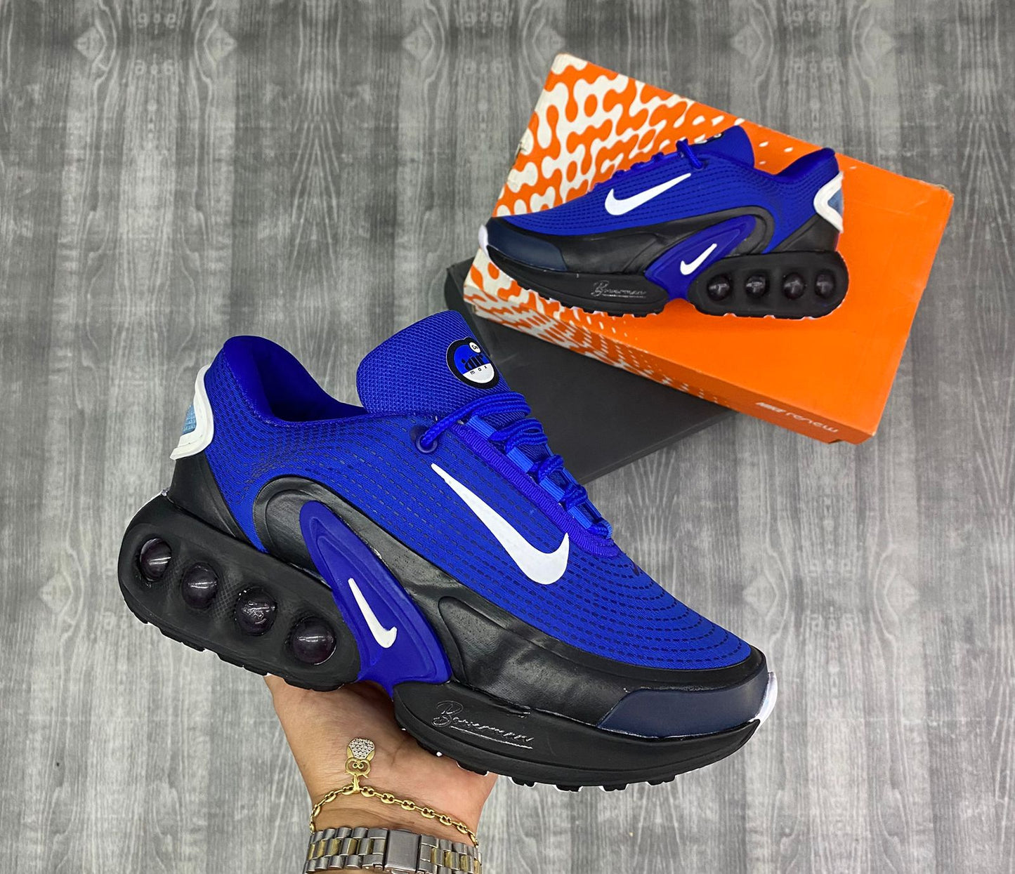 Gray helmet for bikers