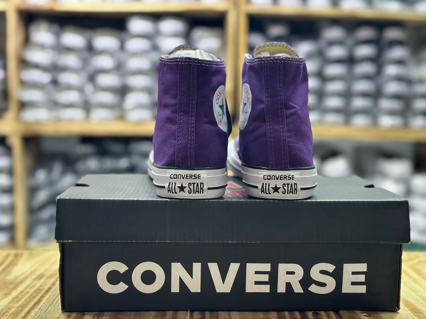 Converse bota clásica morada
