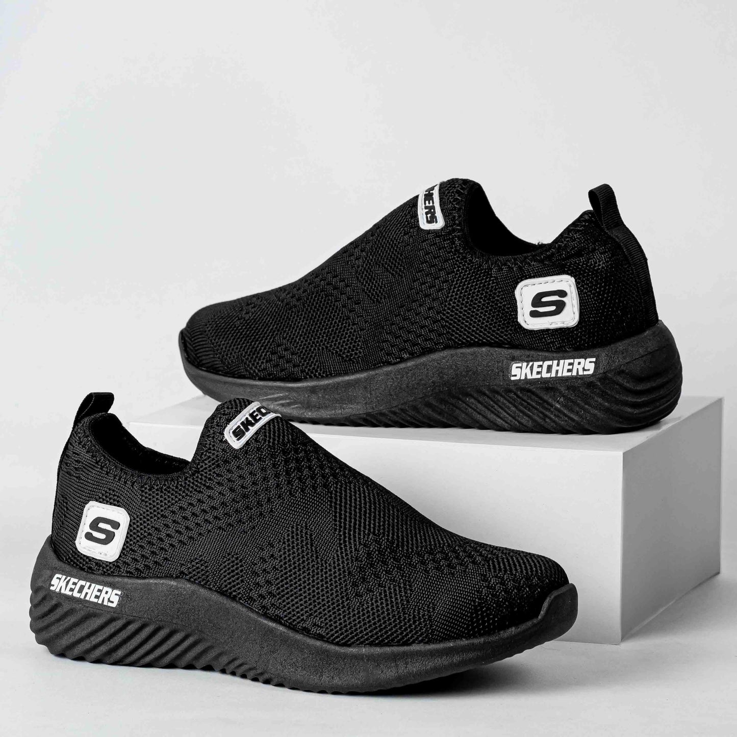 Skechers Tipo Media Corte Bajo Dama