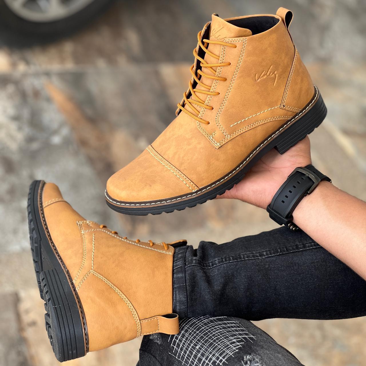 Bota Clásica para Caballero – Elegancia